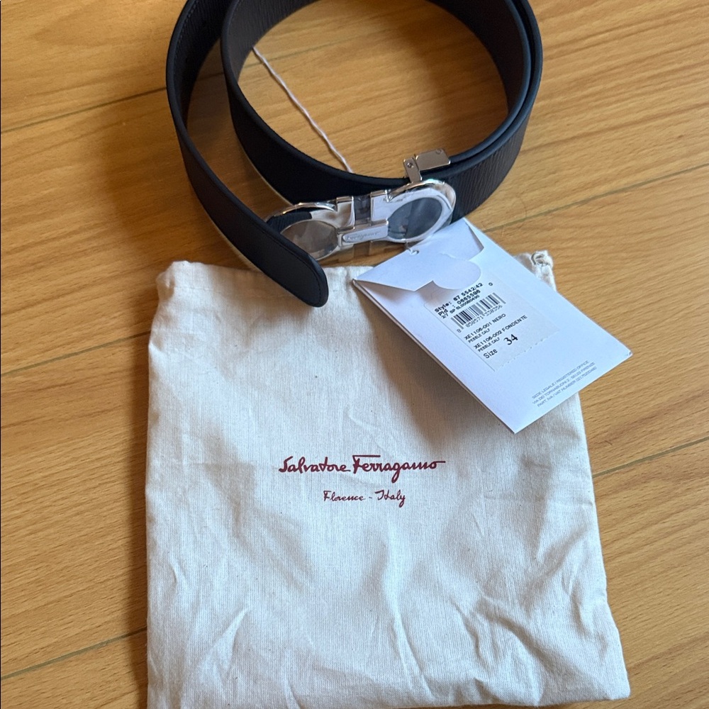 Salvatore Ferragamo Black Leather Accessory